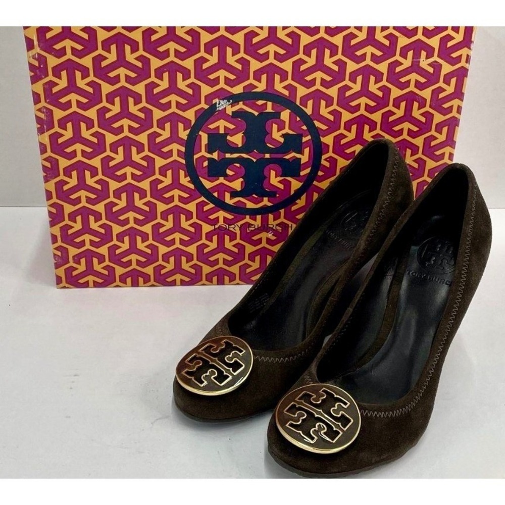 Tory Burch Sophie Brown Suede Wedge Pumps Round Logo  Shoe Size US 5
